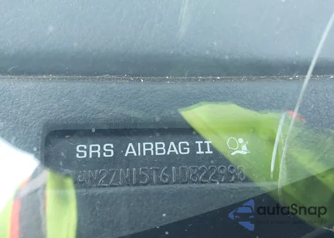 2001 Nissan Quest Gxe z USA, uszkodzony, nr VIN 4N2ZN15T61D822990